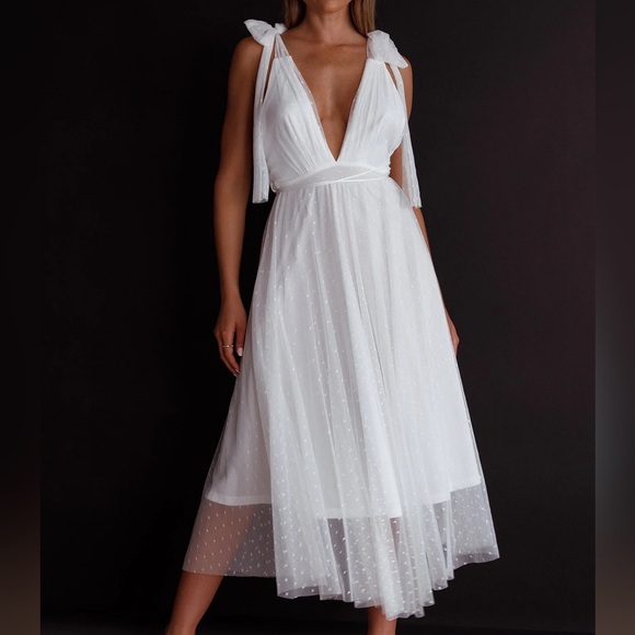 Selfie Leslie Kathryn Midi Dress - Picture 1 of 13
